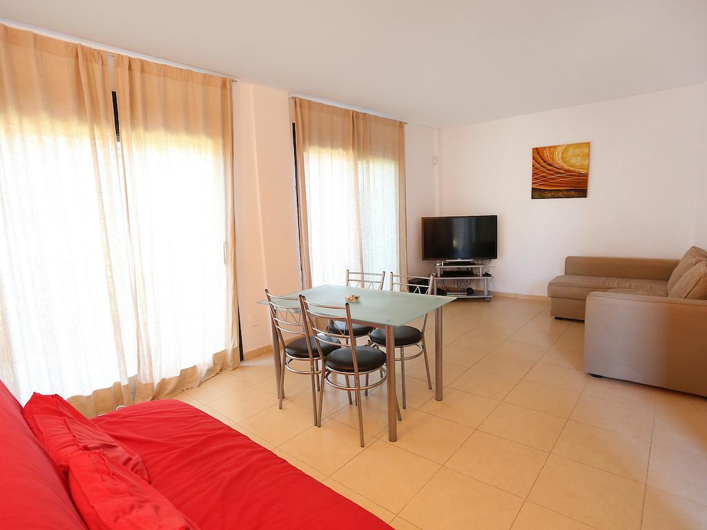 Holiday Home Cornelia Pucho By Interhome Cambrils Zimmer foto